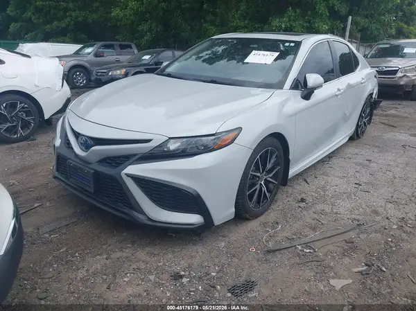 4T1S31AK1NU034403 2022 TOYOTA CAMRY - Image 2