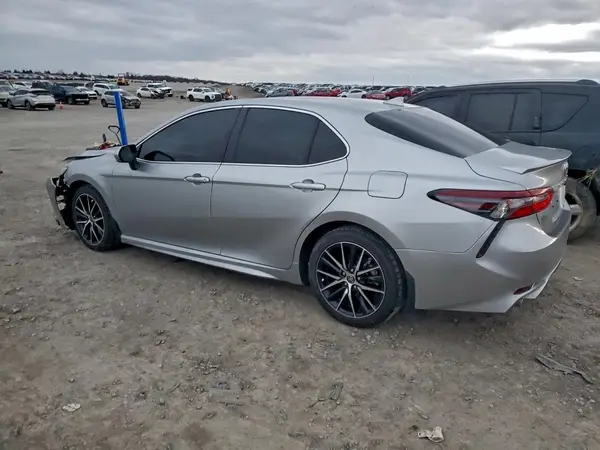 4T1S31AK1NU576150 2022 TOYOTA CAMRY - Image 2
