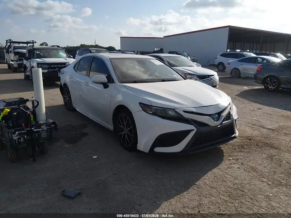 4T1S31AK1NU583454 2022 TOYOTA CAMRY - Image 1
