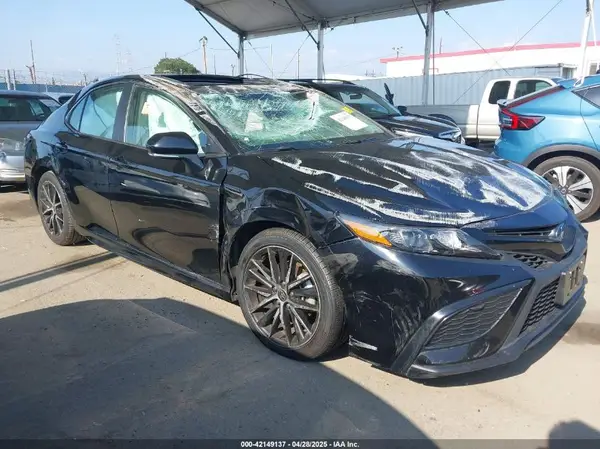 4T1S31AK1RU076947 2024 TOYOTA CAMRY - Image 1