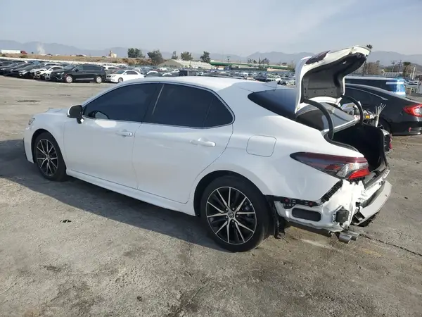 4T1S31AK2RU061339 2024 TOYOTA CAMRY - Image 2