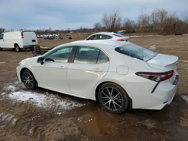 4T1S31AK2RU068548 2024 TOYOTA CAMRY - Image 2