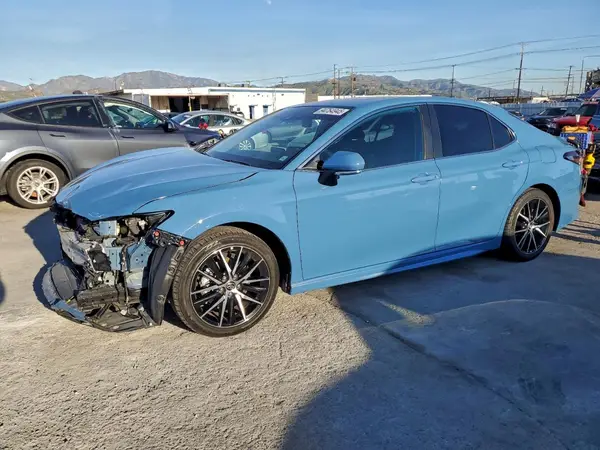 4T1S31AK2RU076892 2024 TOYOTA CAMRY - Image 1