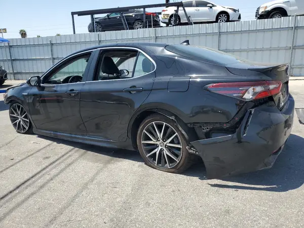 4T1S31AK3MU559638 2021 TOYOTA CAMRY - Image 2