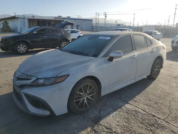 4T1S31AK3NU040980 2022 TOYOTA CAMRY - Image 1
