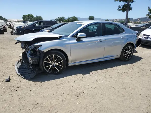 4T1S31AK3PU614304 2023 TOYOTA CAMRY - Image 1