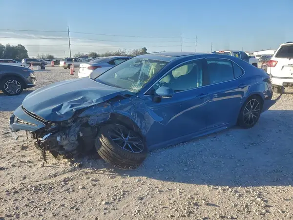 4T1S31AK3RU063049 2024 TOYOTA CAMRY - Image 1