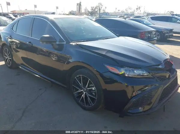 4T1S31AK3RU627606 2024 TOYOTA CAMRY - Image 1