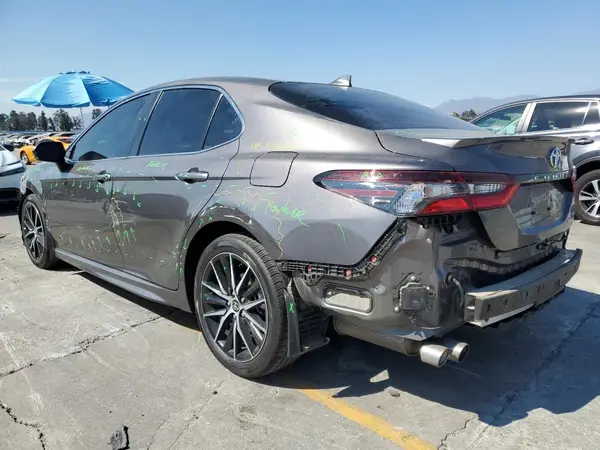 4T1S31AK3RU630795 2024 TOYOTA CAMRY - Image 2