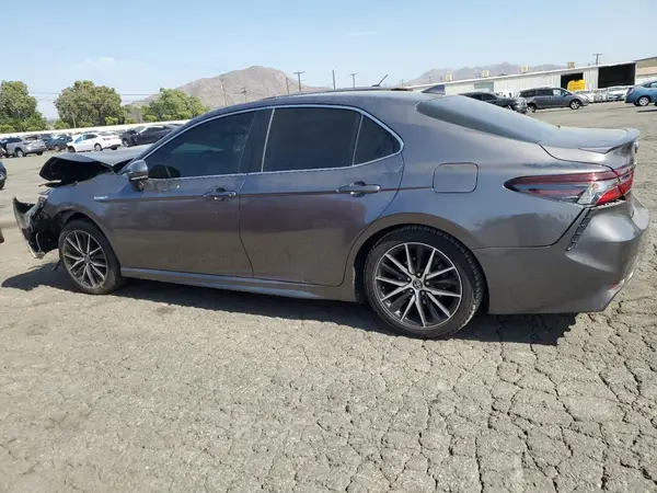 4T1S31AK4MU023569 2021 TOYOTA CAMRY - Image 2