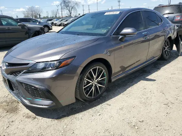 4T1S31AK4NU582069 2022 TOYOTA CAMRY - Image 1