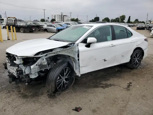 4T1S31AK4RU629798 2024 TOYOTA CAMRY - Image 1