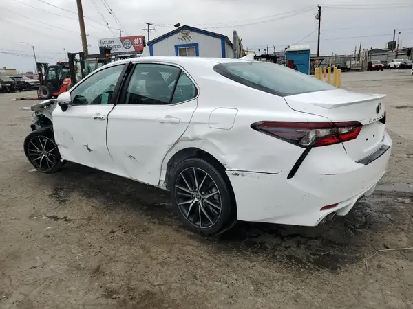 4T1S31AK4RU629798 2024 TOYOTA CAMRY - Image 2