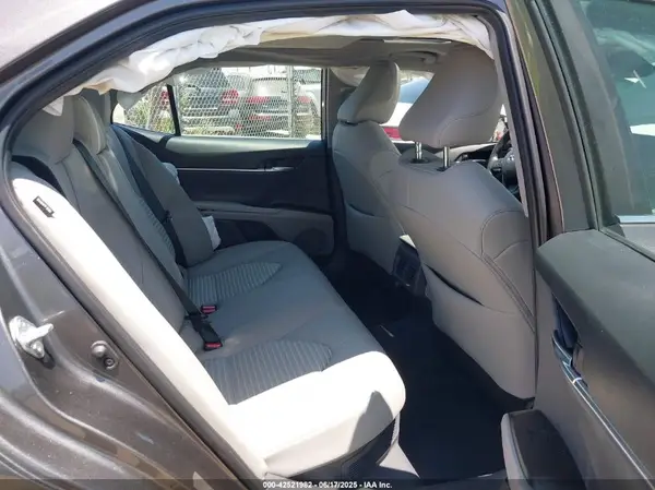 4T1S31AK4RU631082 2024 TOYOTA CAMRY - Image 8