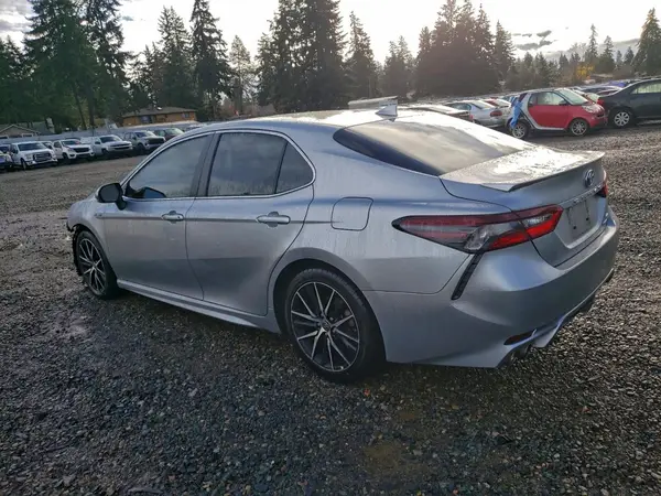 4T1S31AK5MU564632 2021 TOYOTA CAMRY - Image 2
