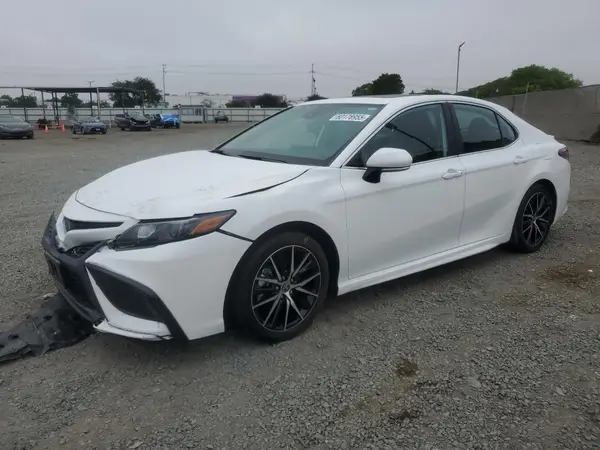 4T1S31AK5RU631267 2024 TOYOTA CAMRY - Image 1