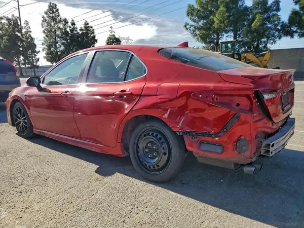 4T1S31AK7MU028359 2021 TOYOTA CAMRY - Image 2
