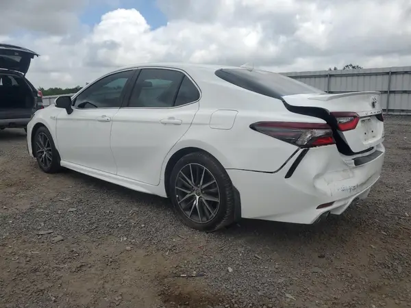 4T1S31AK7MU555981 2021 TOYOTA CAMRY - Image 2