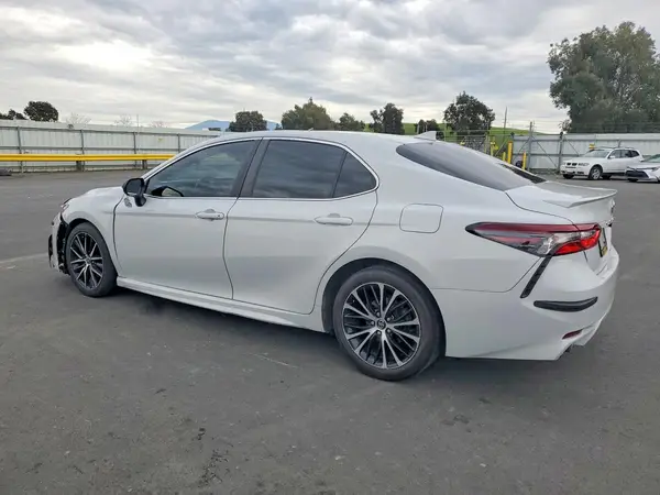 4T1S31AK7NU036172 2022 TOYOTA CAMRY - Image 2