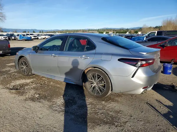 4T1S31AK7NU599187 2022 TOYOTA CAMRY - Image 2