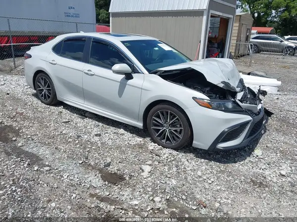 4T1S31AK7PU058708 2023 TOYOTA CAMRY - Image 1