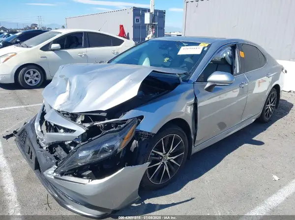 4T1S31AK7PU611700 2023 TOYOTA CAMRY - Image 2