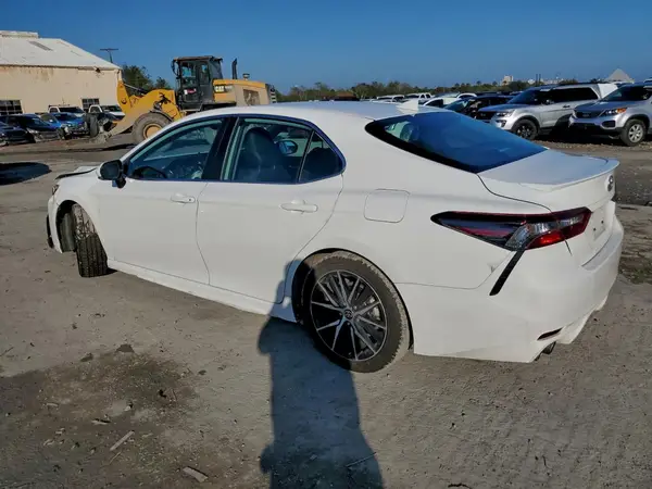 4T1S31AK7RU072370 2024 TOYOTA CAMRY - Image 2