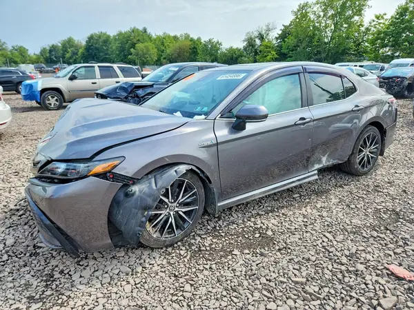 4T1S31AK8MU553995 2021 TOYOTA CAMRY - Image 1