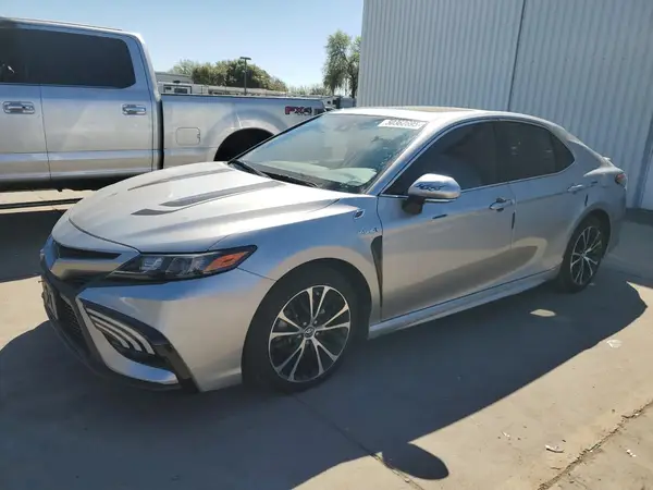 4T1S31AK8MU567363 2021 TOYOTA CAMRY - Image 1