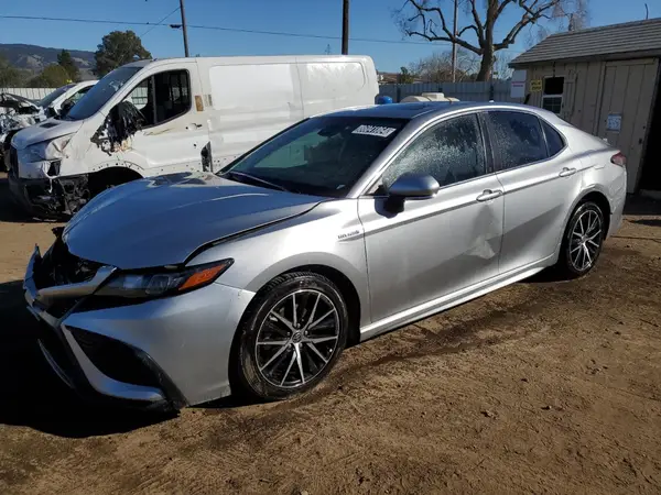 4T1S31AK8MU568125 2021 TOYOTA CAMRY - Image 1