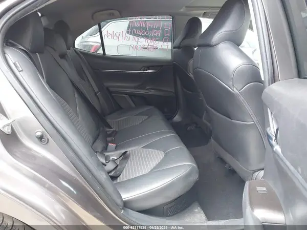 4T1S31AK8NU582270 2022 TOYOTA CAMRY - Image 8