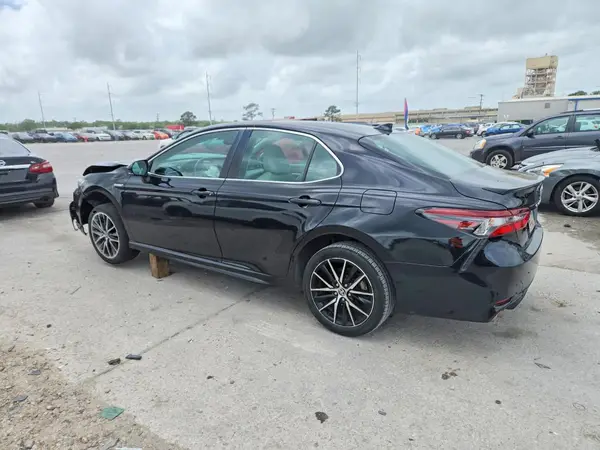 4T1S31AK9MU024247 2021 TOYOTA CAMRY - Image 2
