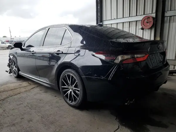 4T1S31AK9MU562155 2021 TOYOTA CAMRY - Image 2