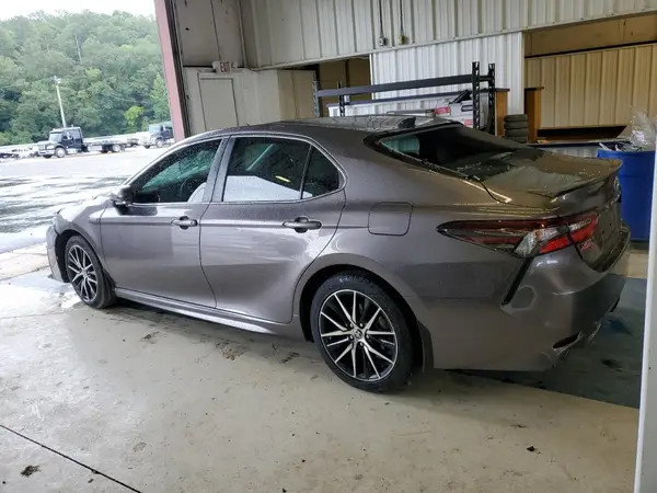 4T1S31AK9MU569137 2021 TOYOTA CAMRY - Image 2