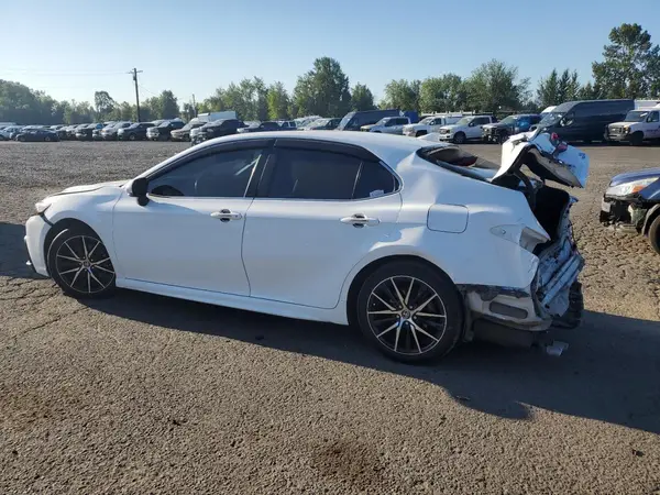 4T1S31AK9NU592743 2022 TOYOTA CAMRY - Image 2