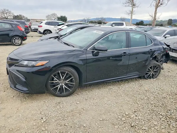 4T1S31AK9RU626735 2024 TOYOTA CAMRY - Image 1