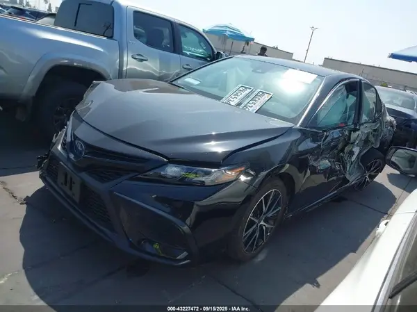 4T1S31AK9RU627108 2024 TOYOTA CAMRY - Image 2