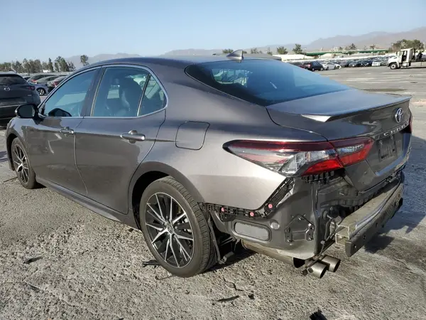 4T1S31AK9RU627447 2024 TOYOTA CAMRY - Image 2