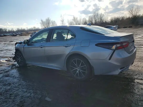 4T1S31AK9RU628582 2024 TOYOTA CAMRY - Image 2