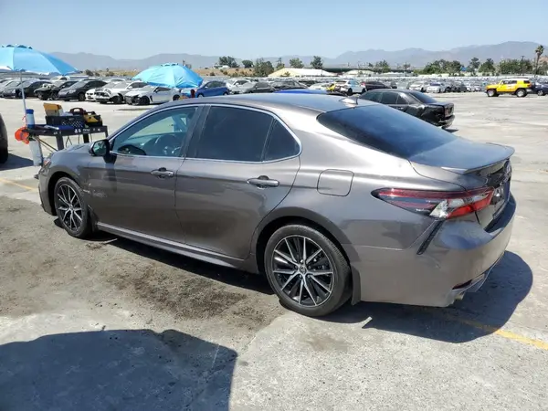 4T1S31AK9RU630929 2024 TOYOTA CAMRY - Image 2