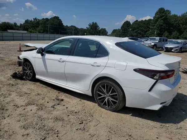 4T1S31AKXNU584697 2022 TOYOTA CAMRY - Image 2