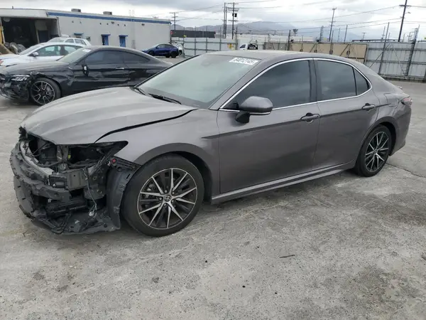 4T1S31AKXPU055821 2023 TOYOTA CAMRY - Image 1