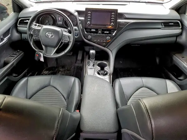 4T1T11AK0MU449690 2021 TOYOTA CAMRY - Image 8