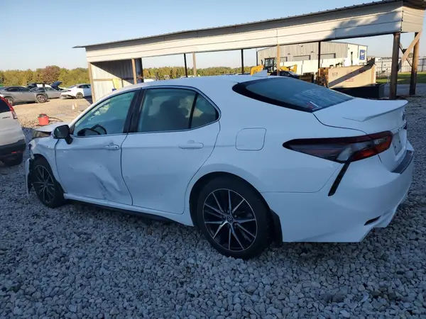 4T1T11AK0MU473889 2021 TOYOTA CAMRY - Image 2