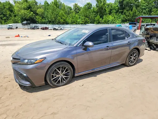 4T1T11AK0MU484827 2021 TOYOTA CAMRY - Image 1