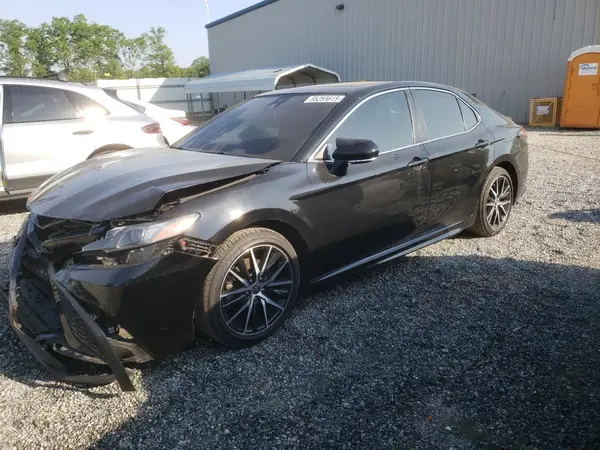 4T1T11AK0MU492698 2021 TOYOTA CAMRY - Image 1