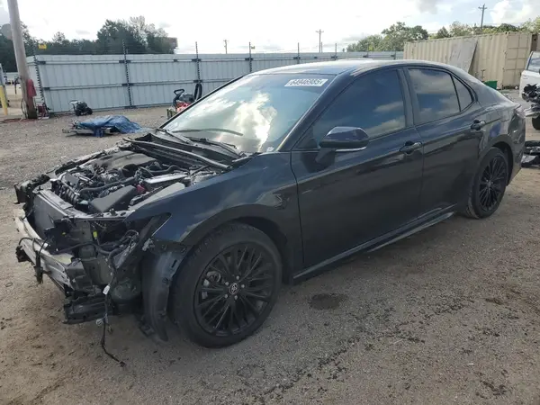 4T1T11AK0MU495570 2021 TOYOTA CAMRY - Image 1