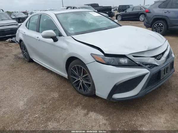 4T1T11AK0NU003069 2022 TOYOTA CAMRY - Image 1