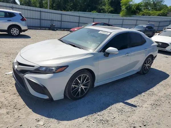 4T1T11AK0NU045855 2022 TOYOTA CAMRY - Image 1