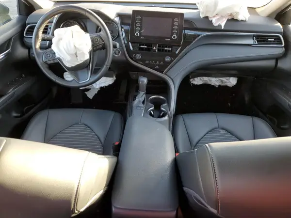 4T1T11AK0NU071176 2022 TOYOTA CAMRY - Image 8